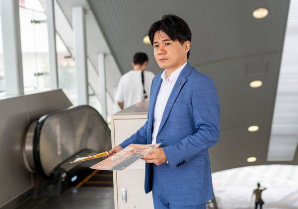 駅での活動